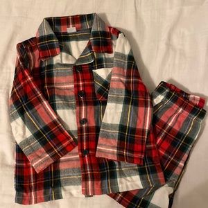 Old navy pjs size 18-24 months